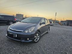 Фото авто Toyota Wish