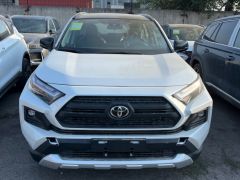 Сүрөт унаа Toyota RAV4