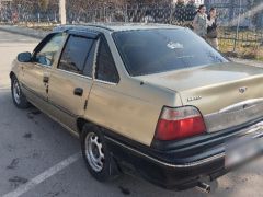 Сүрөт унаа Daewoo Nexia