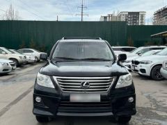 Photo of the vehicle Lexus LX