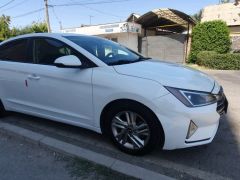 Сүрөт унаа Hyundai Elantra