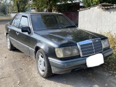 Photo of the vehicle Mercedes-Benz W124