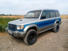 Сүрөт унаа Mitsubishi Pajero