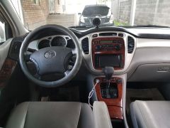 Сүрөт унаа Toyota Highlander