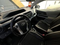 Фото авто Toyota Prius c