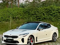 Фото авто Kia Stinger