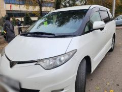 Фото авто Toyota Estima