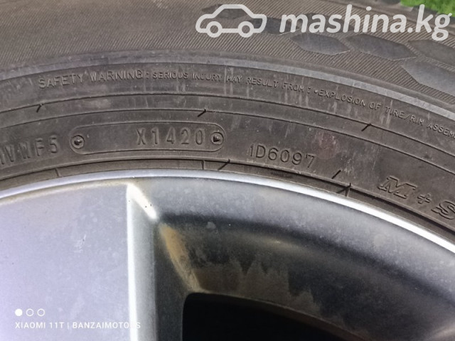 Wheel rims - Диск R17 5x114.3 с шиной