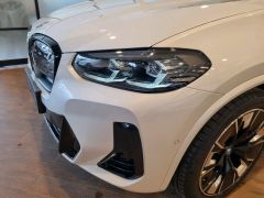 Сүрөт унаа BMW iX3