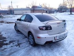 Photo of the vehicle Mazda 3