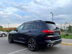 Фото авто BMW X7