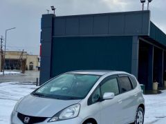 Photo of the vehicle Honda Fit