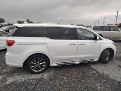 Сүрөт унаа Kia Carnival