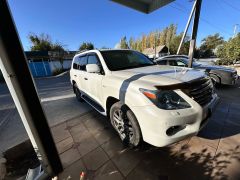 Сүрөт унаа Lexus LX