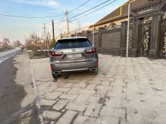 Photo of the vehicle Lexus RX