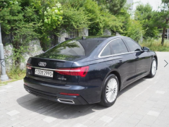 Photo of the vehicle Audi A6