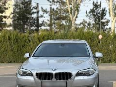 Photo of the vehicle BMW 5 Series