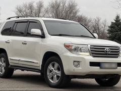 Фото авто Toyota Land Cruiser