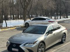 Фото авто Lexus ES