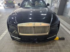 Сүрөт унаа Rolls-Royce Spectre