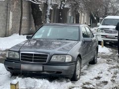 Фото авто Mercedes-Benz C-Класс