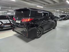 Сүрөт унаа Toyota Alphard