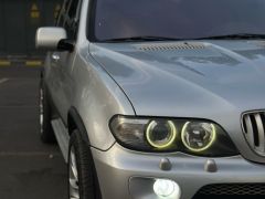 Photo of the vehicle BMW X5