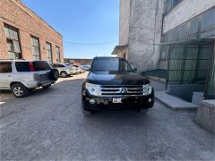 Сүрөт унаа Mitsubishi Pajero