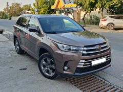 Сүрөт унаа Toyota Highlander