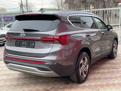 Photo of the vehicle Hyundai Santa Fe