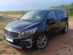 Photo of the vehicle Kia Carnival