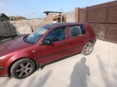 Сүрөт унаа Volkswagen Golf