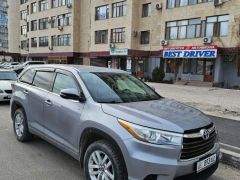 Сүрөт унаа Toyota Highlander