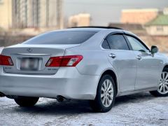 Photo of the vehicle Lexus ES