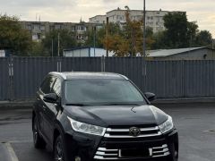 Фото авто Toyota Highlander