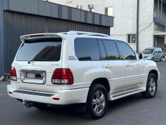 Photo of the vehicle Lexus LX