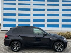 Photo of the vehicle BMW X5