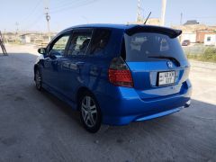 Photo of the vehicle Honda Fit