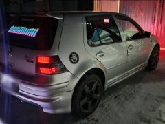 Сүрөт унаа Volkswagen Golf