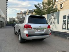 Сүрөт унаа Toyota Land Cruiser