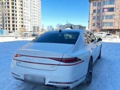 Photo of the vehicle Genesis G90