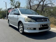 Фото авто Toyota Ipsum