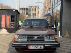 Фото авто Volvo 240 Series