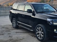 Сүрөт унаа Toyota Land Cruiser