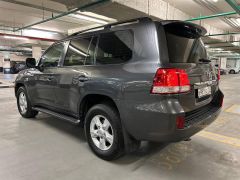 Сүрөт унаа Toyota Land Cruiser