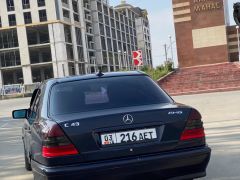 Сүрөт унаа Mercedes-Benz C-Класс