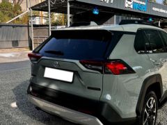 Сүрөт унаа Toyota RAV4