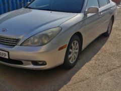 Photo of the vehicle Lexus ES