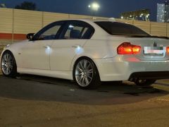 Photo of the vehicle BMW 3 Series