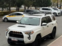 Photo of the vehicle Toyota 4Runner